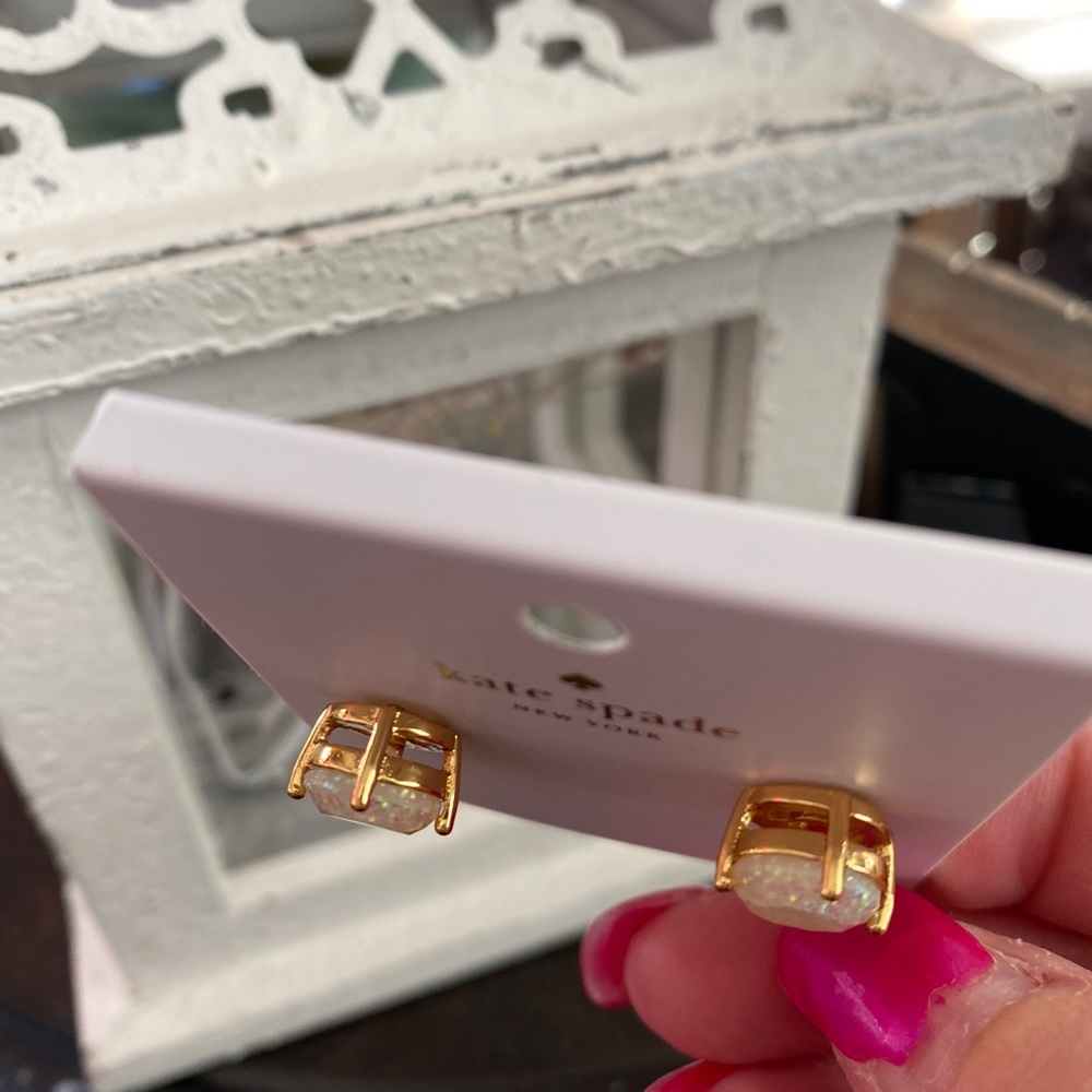 kate spade rise and shine opal glitter round stud earrings - Picture 5 of 9